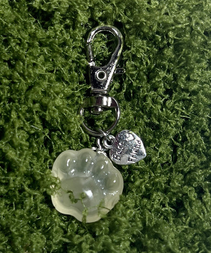 Crystal Cat Paw Pet Pendant - Gentle Comfort for the Soul