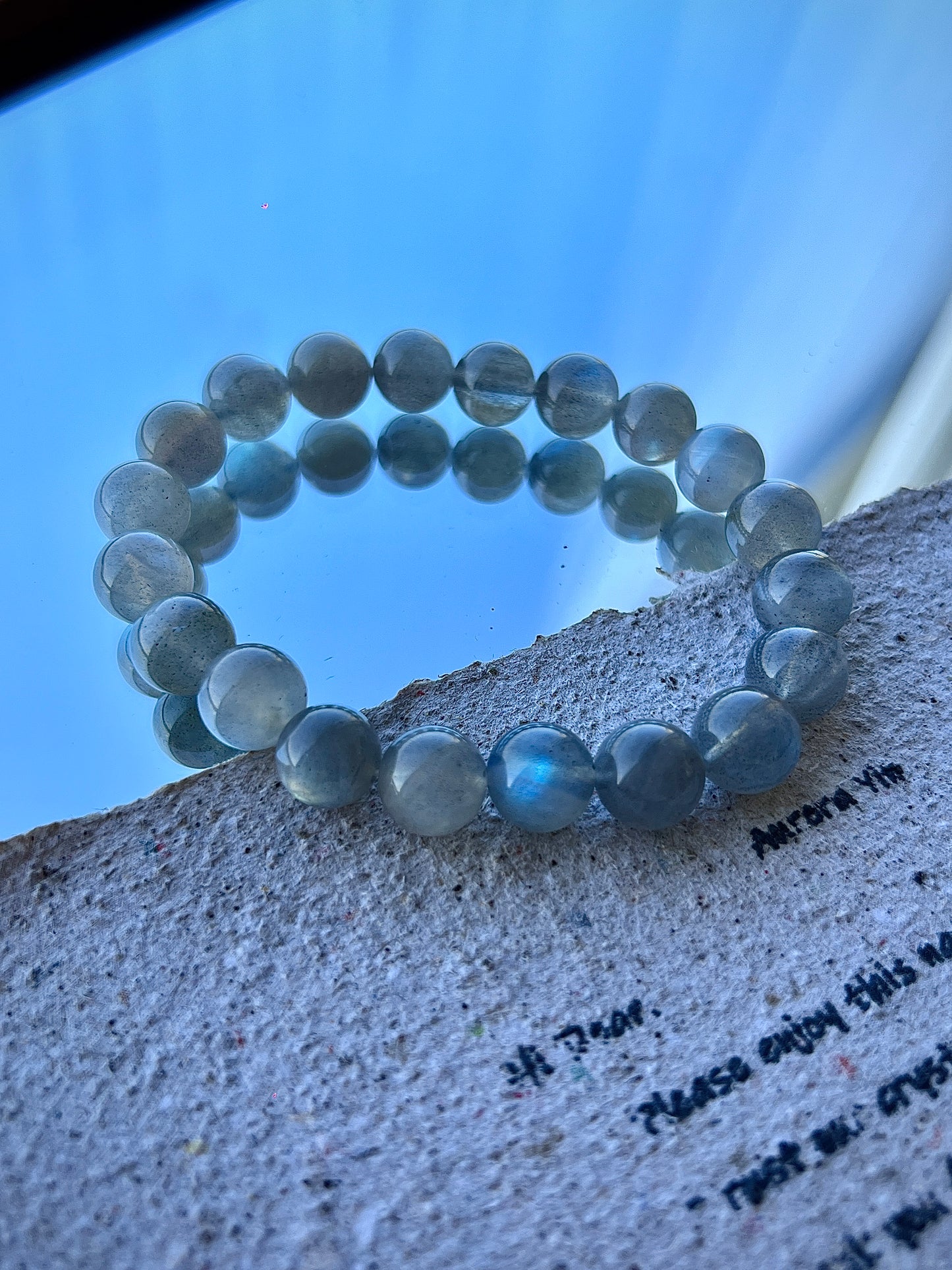 Grey Moonlight Elegance - Soothe, Enhance Intuition, Nourish Skin, and Harmonize Relationships with Mystical Gray Crystals